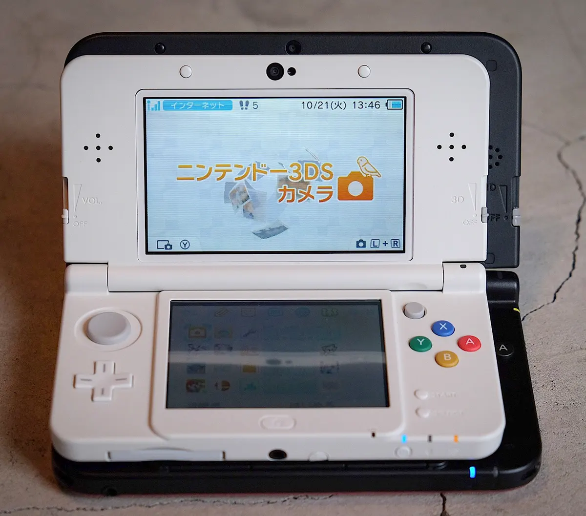 3DS 和3DS LL体型对比